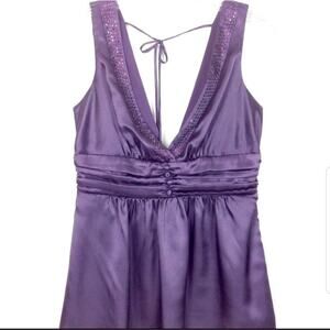 Forever 21  Sugar Plum Purple Beaded Sleeveless Top V-neck Satin Size Small‎